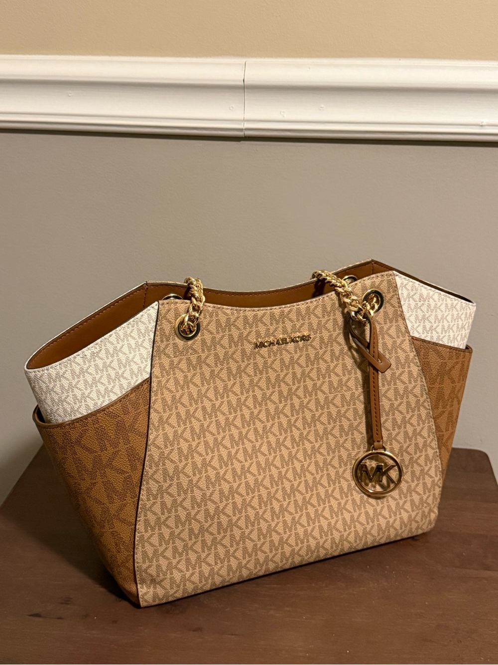 Michael Kors Jet Set Large Color-Block Signature Logo Tote Bag